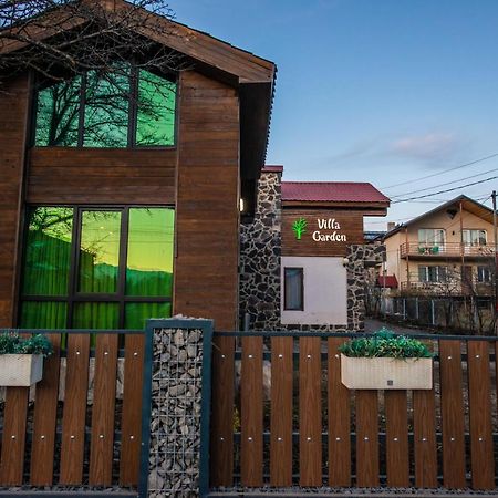 Villa Garden Bakuriani Eksteriør billede