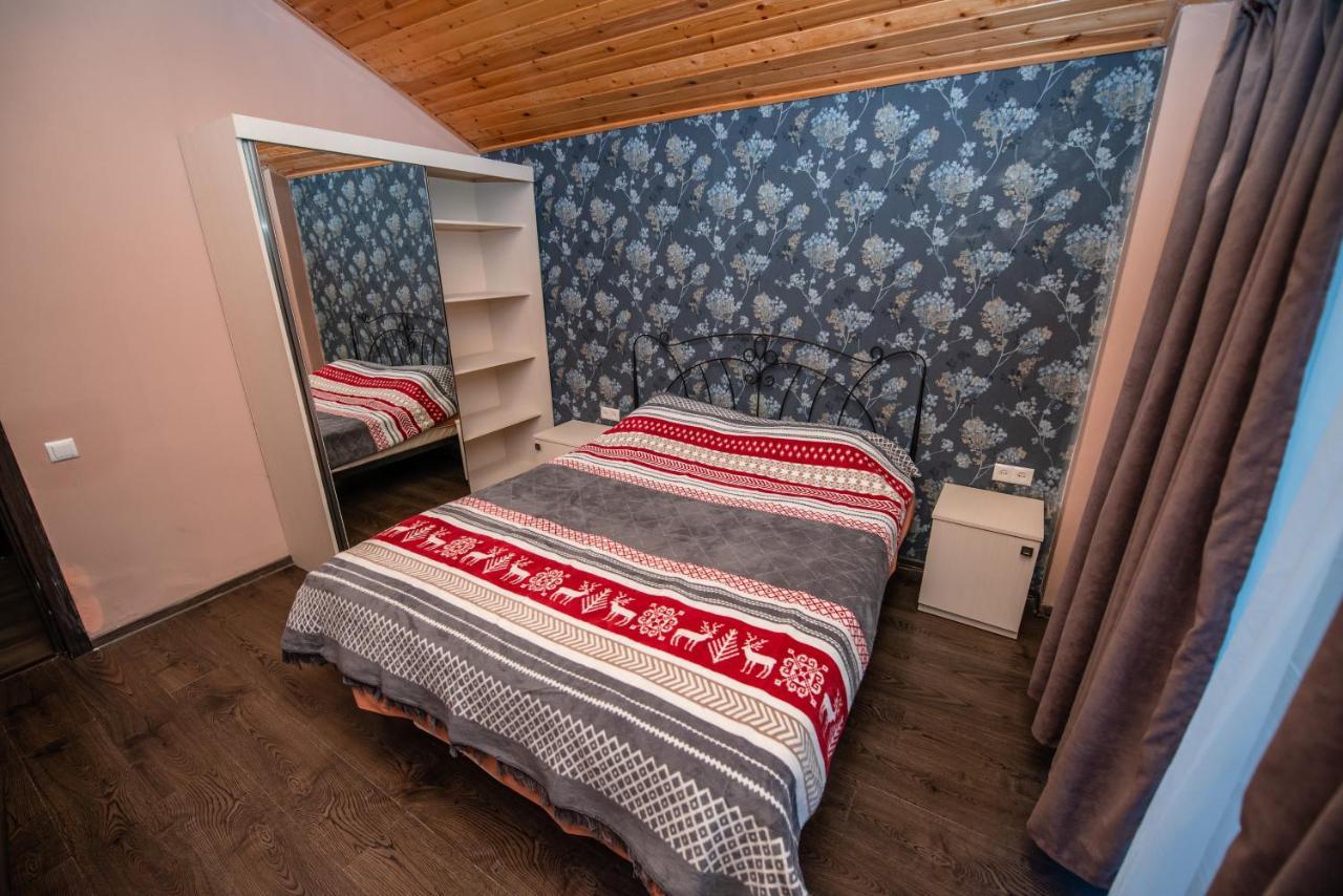 Villa Garden Bakuriani Eksteriør billede