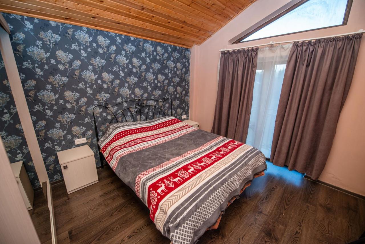 Villa Garden Bakuriani Eksteriør billede